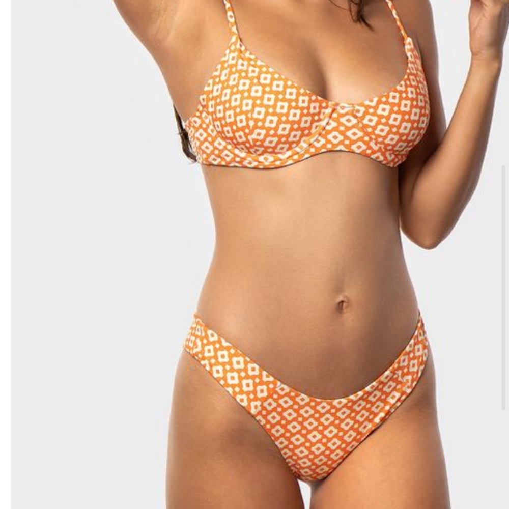 Willow Blackbough swim top